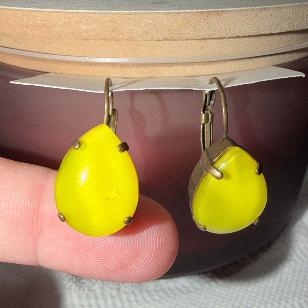 Sorrelli Vibrant Yellow Teardrop Earrings - Picture 3 of 3